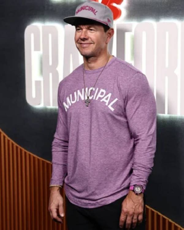 Mark Wahlberg Attends Netflix Canelo v Crawford Fight Sweatshirt USA Jackets