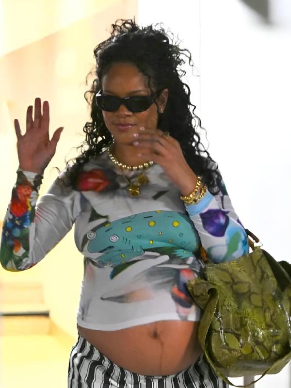 Rihanna LA 2025 Printed Shirt Thobes