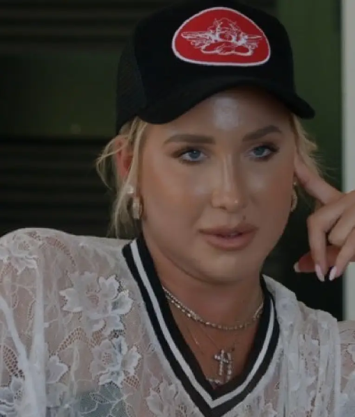 The Chrisley Back To Reality S01 Savannah Chrisley Lace V Neck Top USA Jackets