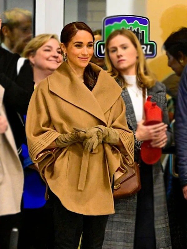 Meghan Markle Sentaler Cape Coat USA Jackets