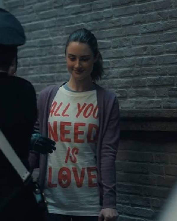 The Twisted Tale of Amanda Knox Grace Van Patten “ALL YOU NEED IS LOVE” Printed T-Shirt USA Jackets