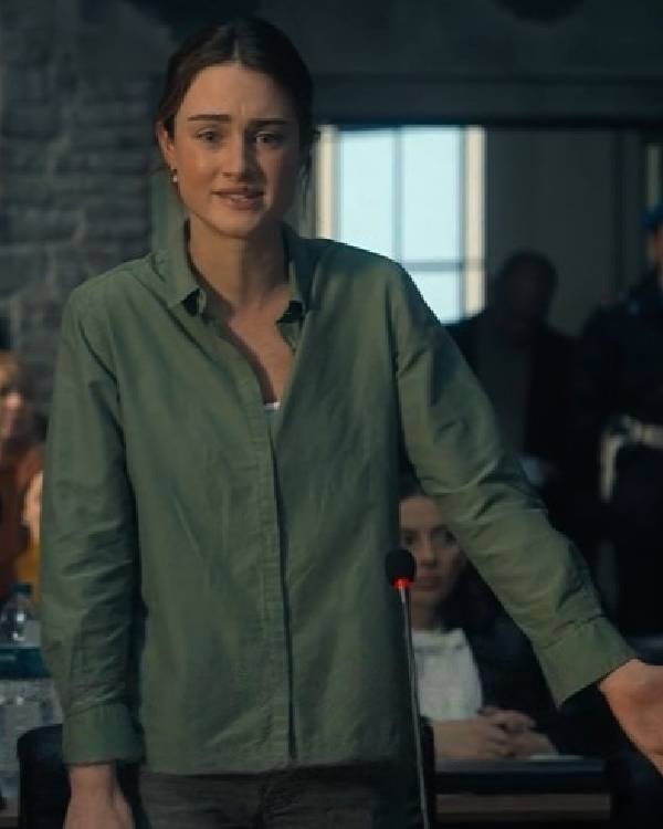 The Twisted Tale of Amanda Knox Grace Van Patten Grey Shirt USA Jackets